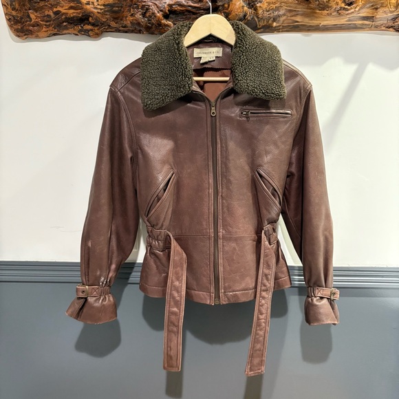 Colebrook & Co Vintage Women's Brown Leather Bomber Jacket Shearling Collar - Picture 14 of 14